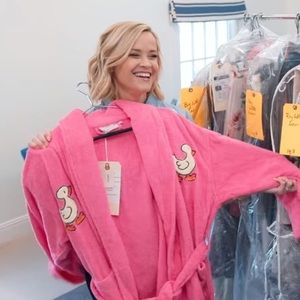 Legally Blonde duck bathrobe